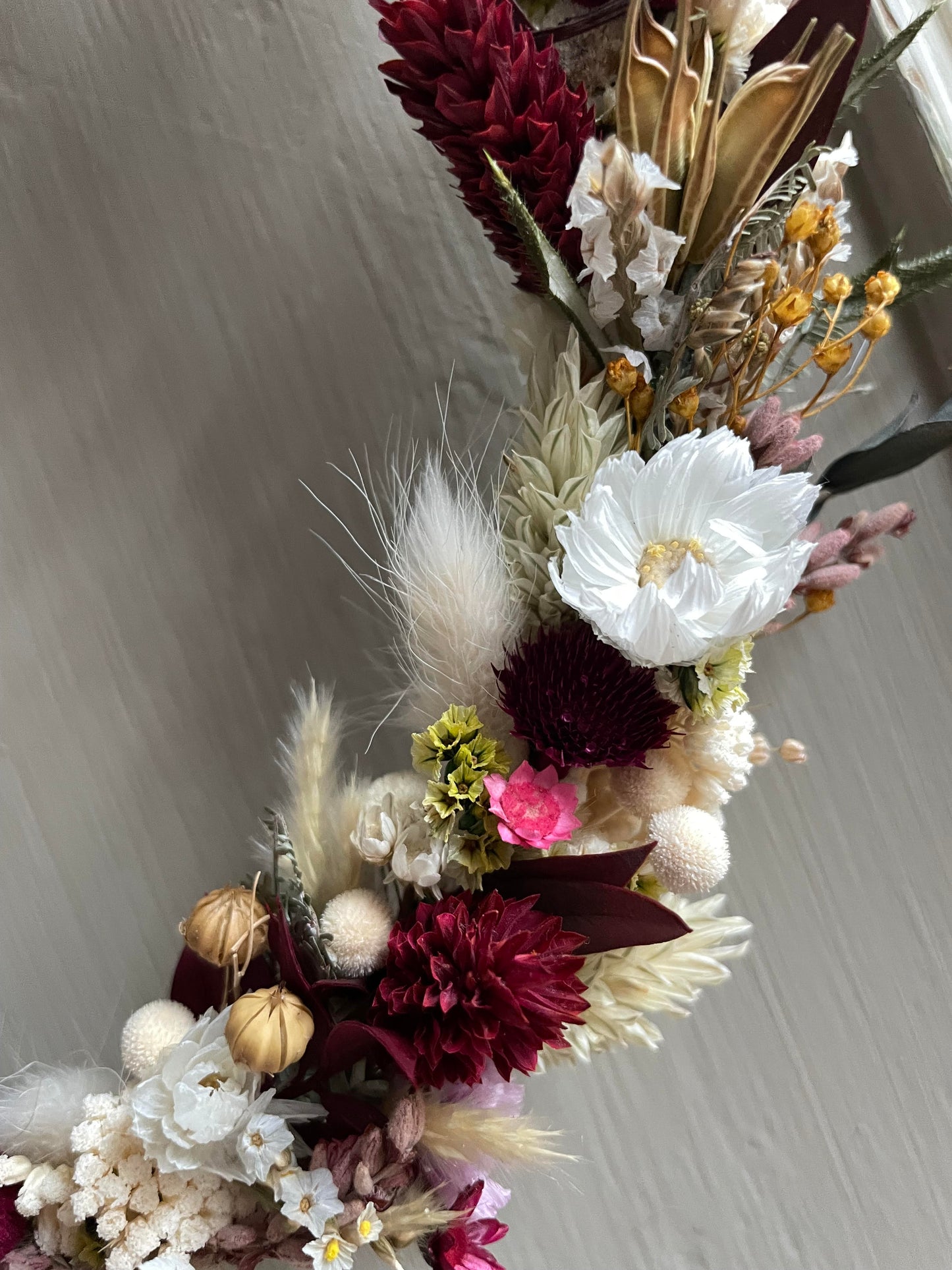 Couronne de fleurs séchées - à suspendre