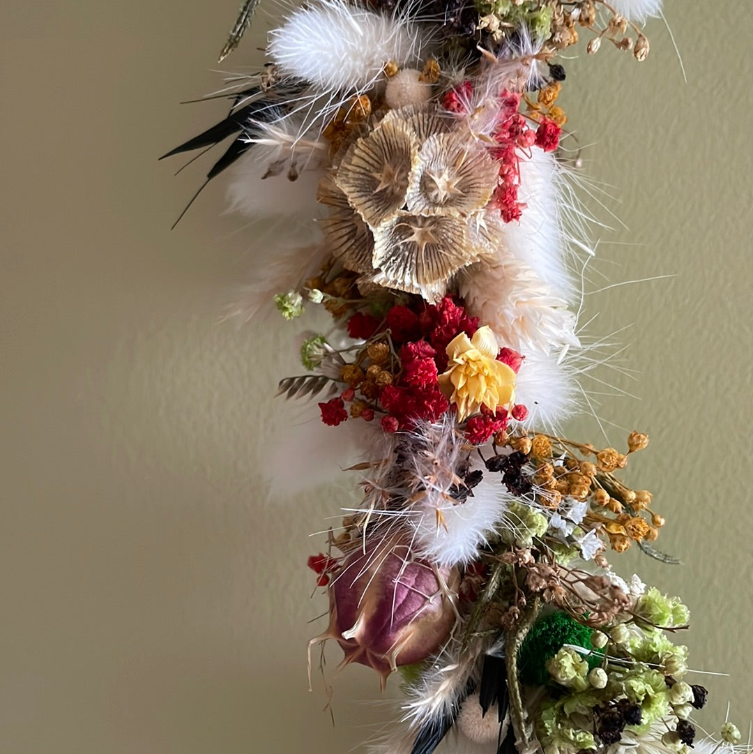 Couronne de fleurs séchées - à suspendre